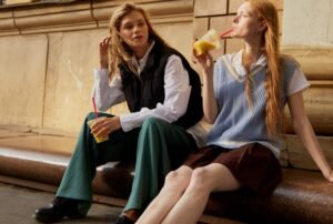 Read more about the article 5 Best Back-to-School Outfits for 2024: Trendy and Comfortable Looks for girls